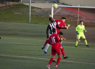 La UD Santa Marta calma su sed con tres puntos frente al CD Badajoz
