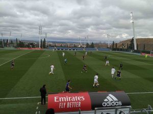 Arribas dirigiendo un ataque del Real Madrid | Foto: Gabriel Buendía