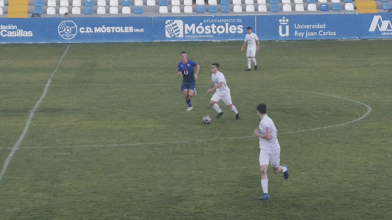 Mostoles 2-1 Santa Marta