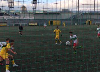 El Trival Valderas Alcorcón asalta Santo Domingo en el derbi frente a la AD Alcorcón