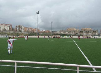 El Rayo Vallecano arrasa al Aravaca