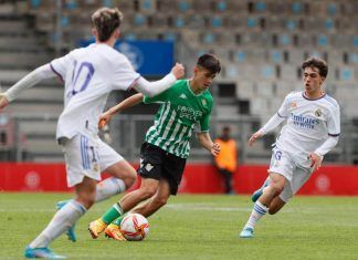 Dani Pérez, el joven talento del Real Betis Dani Pérez, jugador del Real Betis Balompié