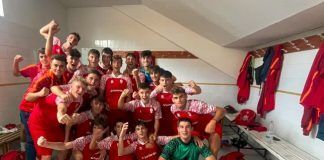El Club Bansander celebra su victoria frente al Racing Club