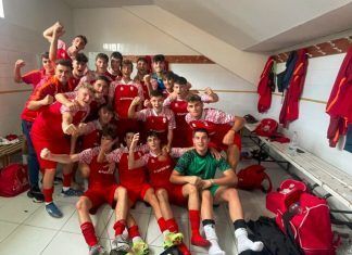 El Club Bansander celebra su victoria frente al Racing Club