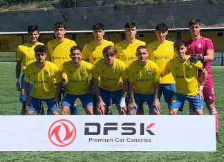 Once de Las Palmas en la goleada al Mensajero