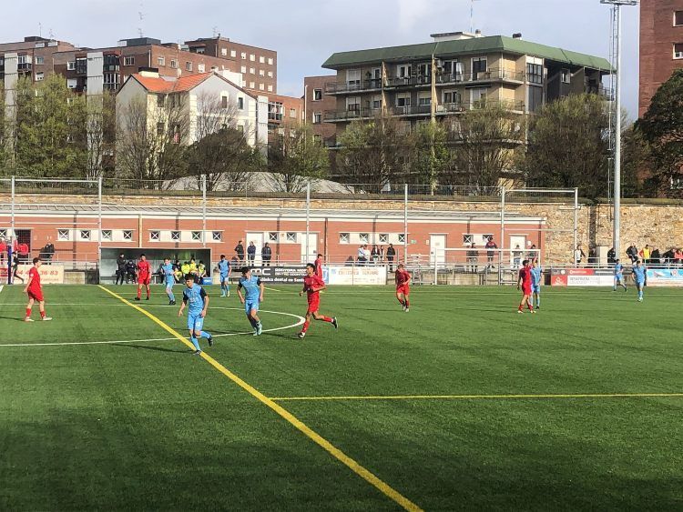 Santutxu vs Antiguoko Temp.22-23 Jornada 25 Juvenil DH