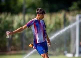 Los debutantes de Primera Federación Marc Bernal debut en Primera Federación con el Barsa Atletic.