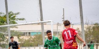 Francisco García (2005) juega en la Damm y es la sensación del DH3 esta temporada. Es el máximo goleador del grupo con 9 goles en 7 partidos.