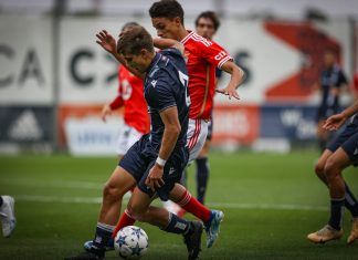 Con nueve jugadores es muy difícil Derrota de la Real Sociedad