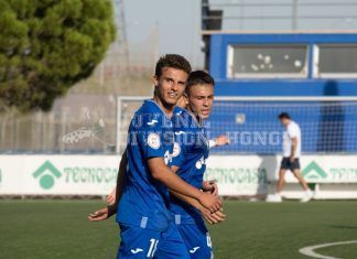 El Getafe ganó en un partido de locura (5-2) al CI Amistad. Gran primera parte azulona y póker de goles para un Ismael desatado.