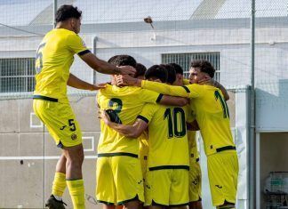Los jugadores del Villarreal celebrando un gol