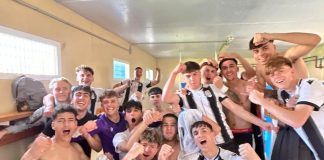 Jugadores celebrando victoria ante el Villarreal.