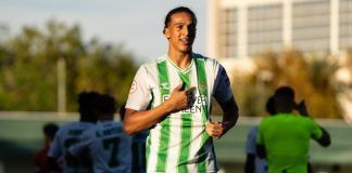 El Tenerife se hace con Yanis Senhadji