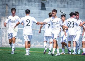 El Real Madrid sigue imparable y golea al Móstoles El Madrid se lleva la victoria
