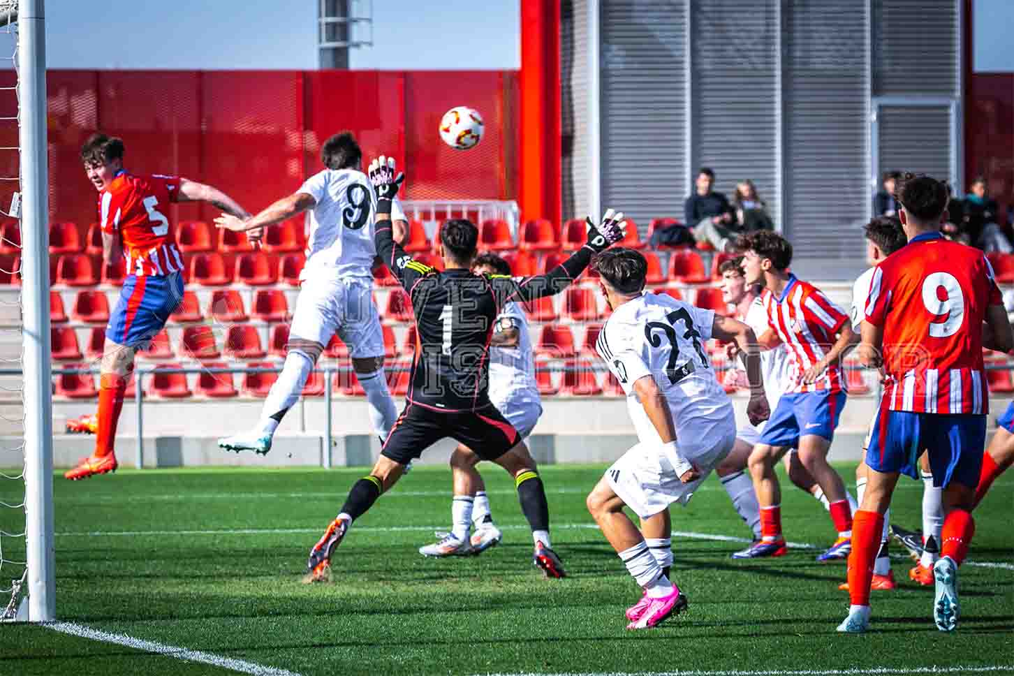 Galería de Fotos: Atlético de Madrid - Real Madrid - Juvenil Division ...