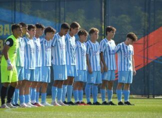 El Racing no levanta cabeza en casa