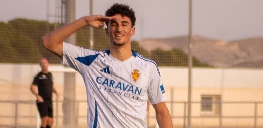 El Zaragoza arrolla al Badalona