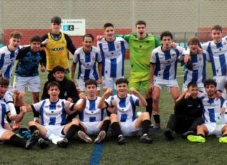 El Real Avilés suma de tres en tres