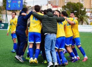 La UD Tomares hace historia