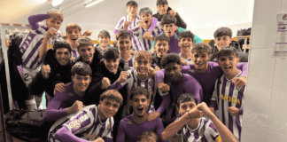 El Real Valladolid golpea y suma tres puntos