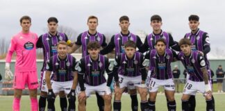 Los dos equipos regalaron un espectáculo de fútbol ofensivo que concluyó con un justo empate épico en Castañares a tres goles.
