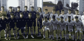 Montañeros firma una remontada épica ante el Roces con dos goles en el descuento de Baye y Eli. El partido terminó con incidencias.