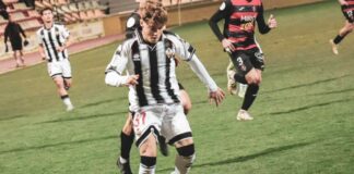 Óscar Albiol se estrena como goleador con el Castellón B. FOTO: CDCS_Academy