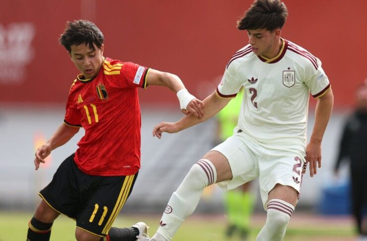 Bélgica 0-1 España: un solitario gol de Badji pone a la Sub-17 líder de grupo y con pie y medio en las semifinales del Europeo.