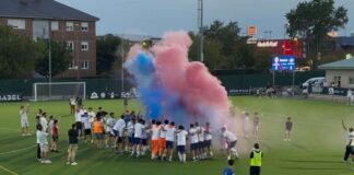 El Rayo Majadahonda remonta y asciende a División de Honor.