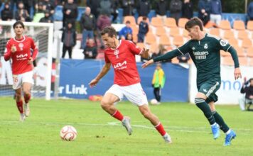 Un penalti salvó al Real Madrid C en Alcalá en un empate sin goles Un penalti salvó al Real Madrid C en Alcalá en un empate sin goles
