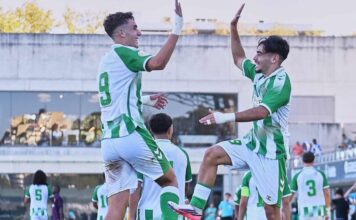 Manita bética al Oporto en casa